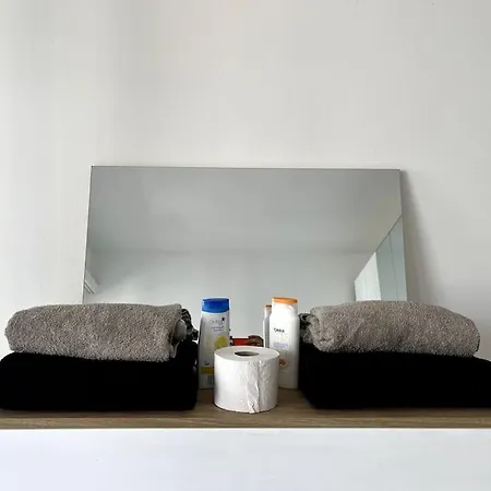 Art Business Apartment